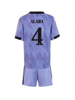 Real Madrid David Alaba #4 Auswärts Trikotsatz für Kinder 2022-23 Kurzarm (+ Kurze Hosen)